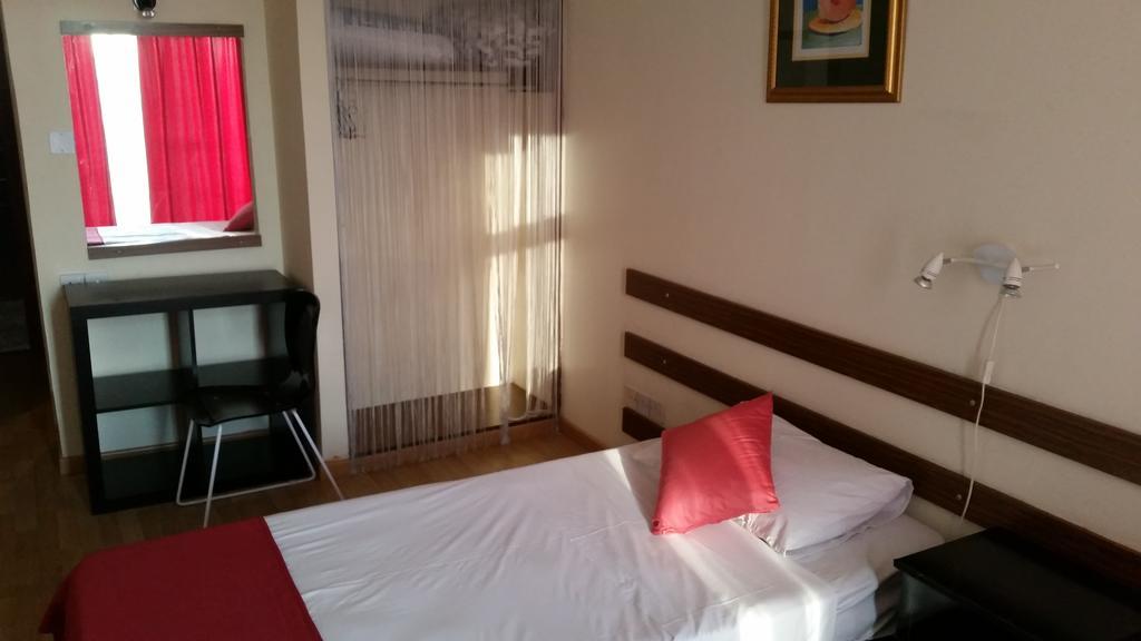 Sylva Hotel Limassol Room photo